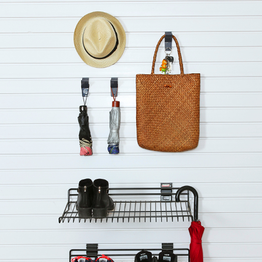 Crochets d'affichage en plastique Slatwall suspendus pour vêtements