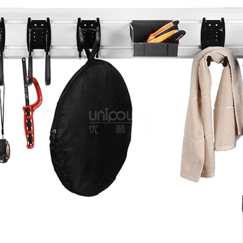 Panneaux muraux en plastique environnementaux imperméables d'intérieur à lamelles simples en PVC