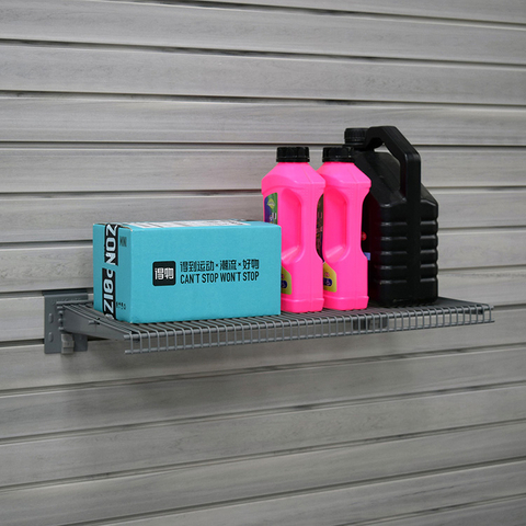 Étagères à lattes en PVC robustes pour affichages de garage